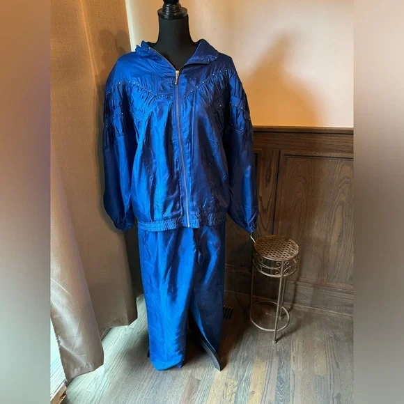 EVR vintage 100% silk 2 piece outfit size Large - Picture 1 of 12